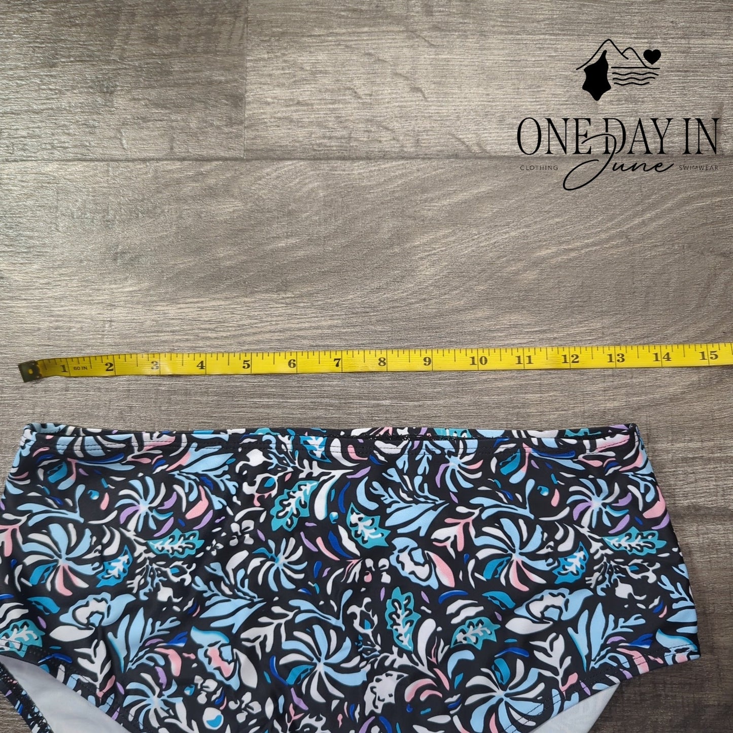 Yonique Blouson Tankini Swimsuit Size M