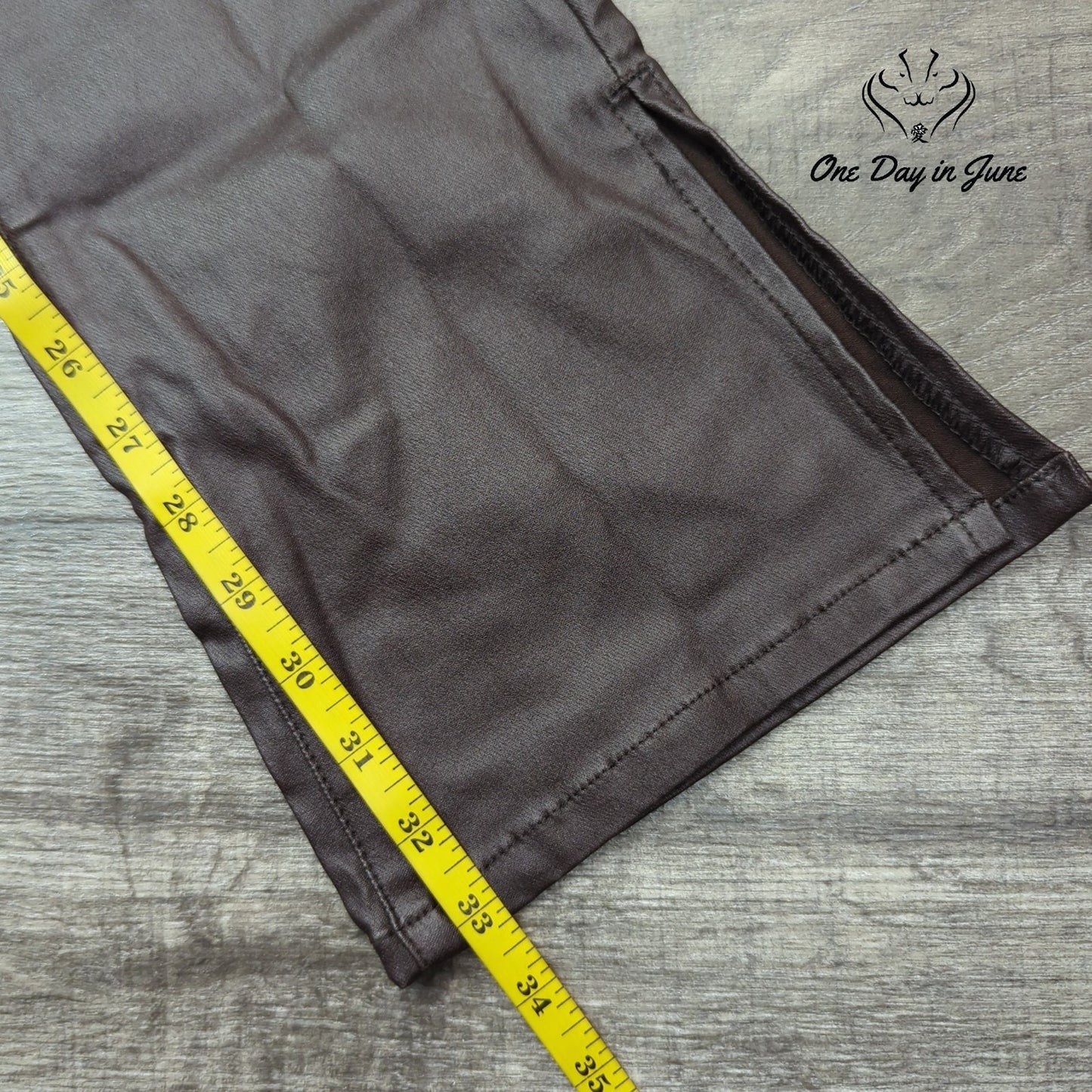 Prettylittlethings Coated Denim Split Hem Pants Size 4