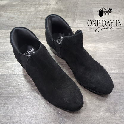 Kenneth Cole Reaction Slip On Heels Size 7