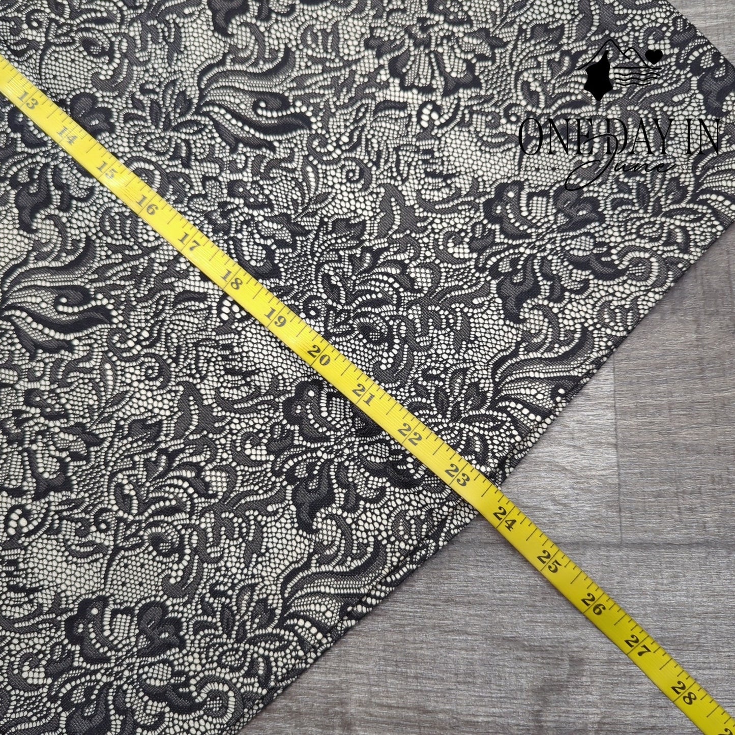 The Limited Pencil Skirt Size 6