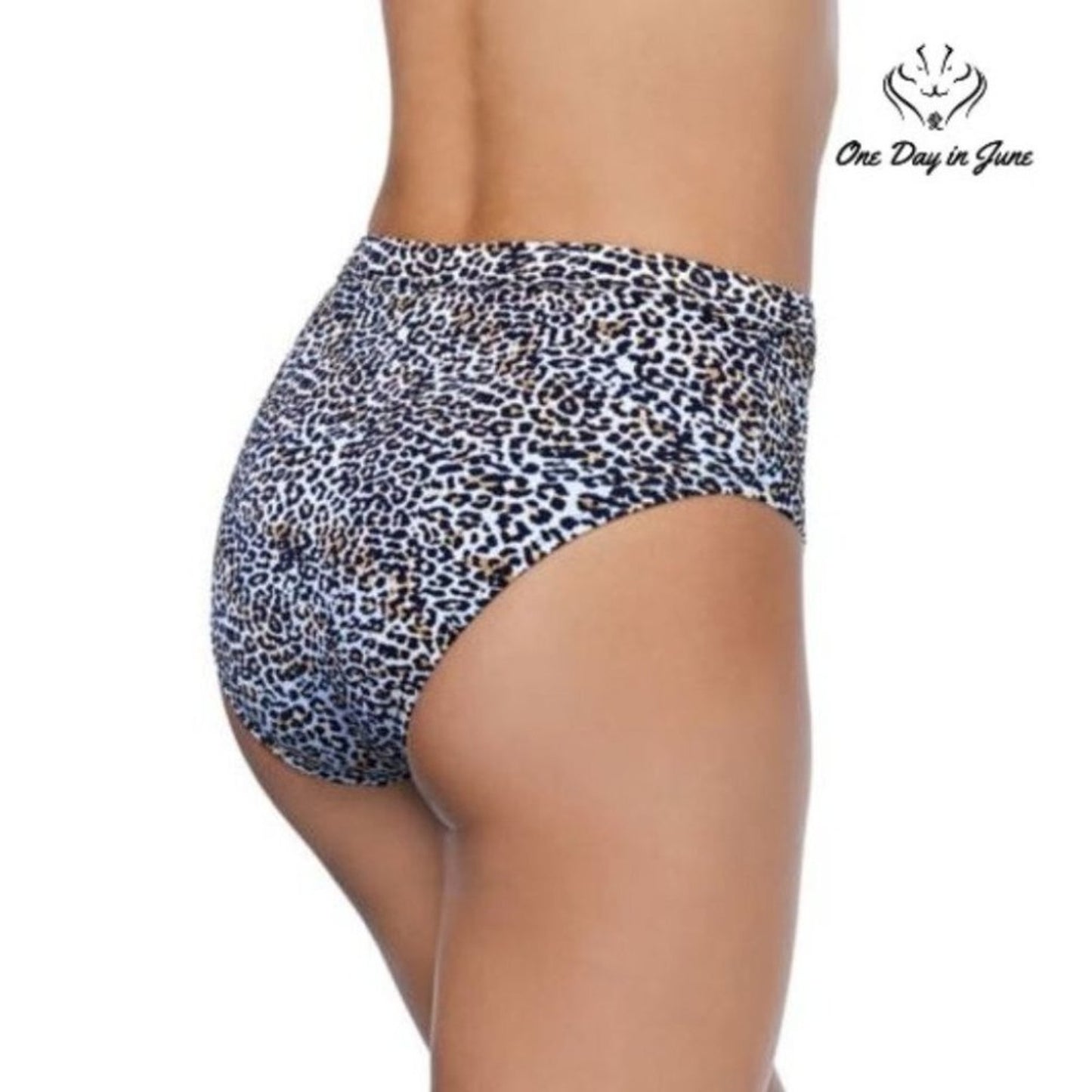 Ambrielle Ribbed Animal High Waist Bikini Bottom Size M
