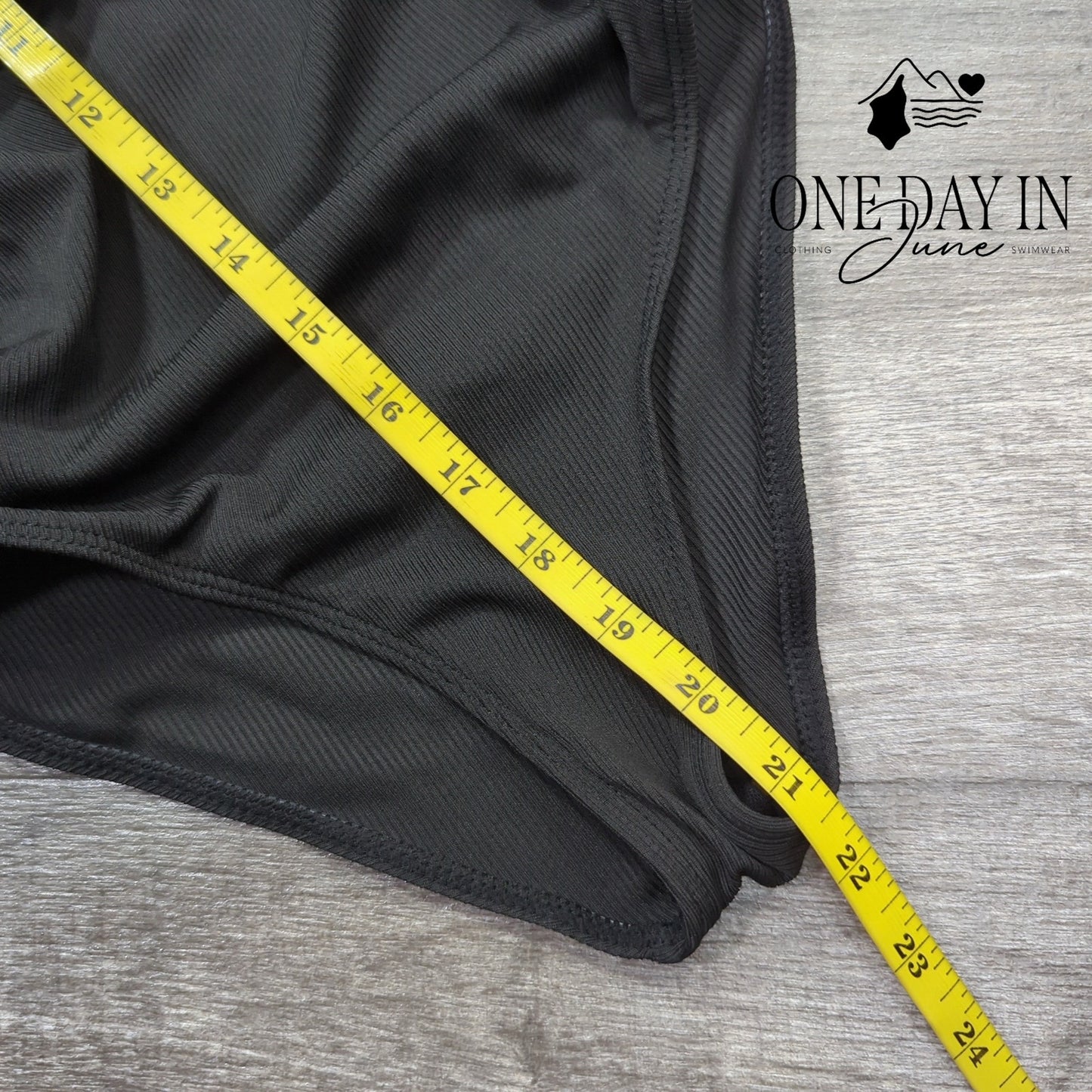 Millenium Girl Ribbed One Piece Swimsuit Size 150 (10 Yr)