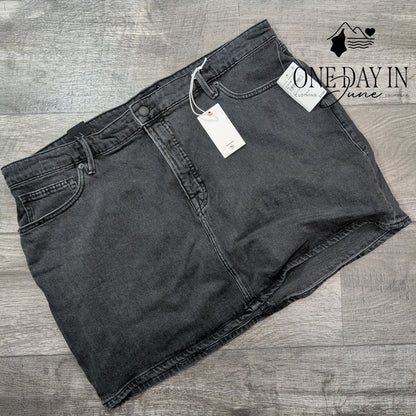 Good American Good 90s Denim Mini Skirt Black371 High Rise NWT Size 15