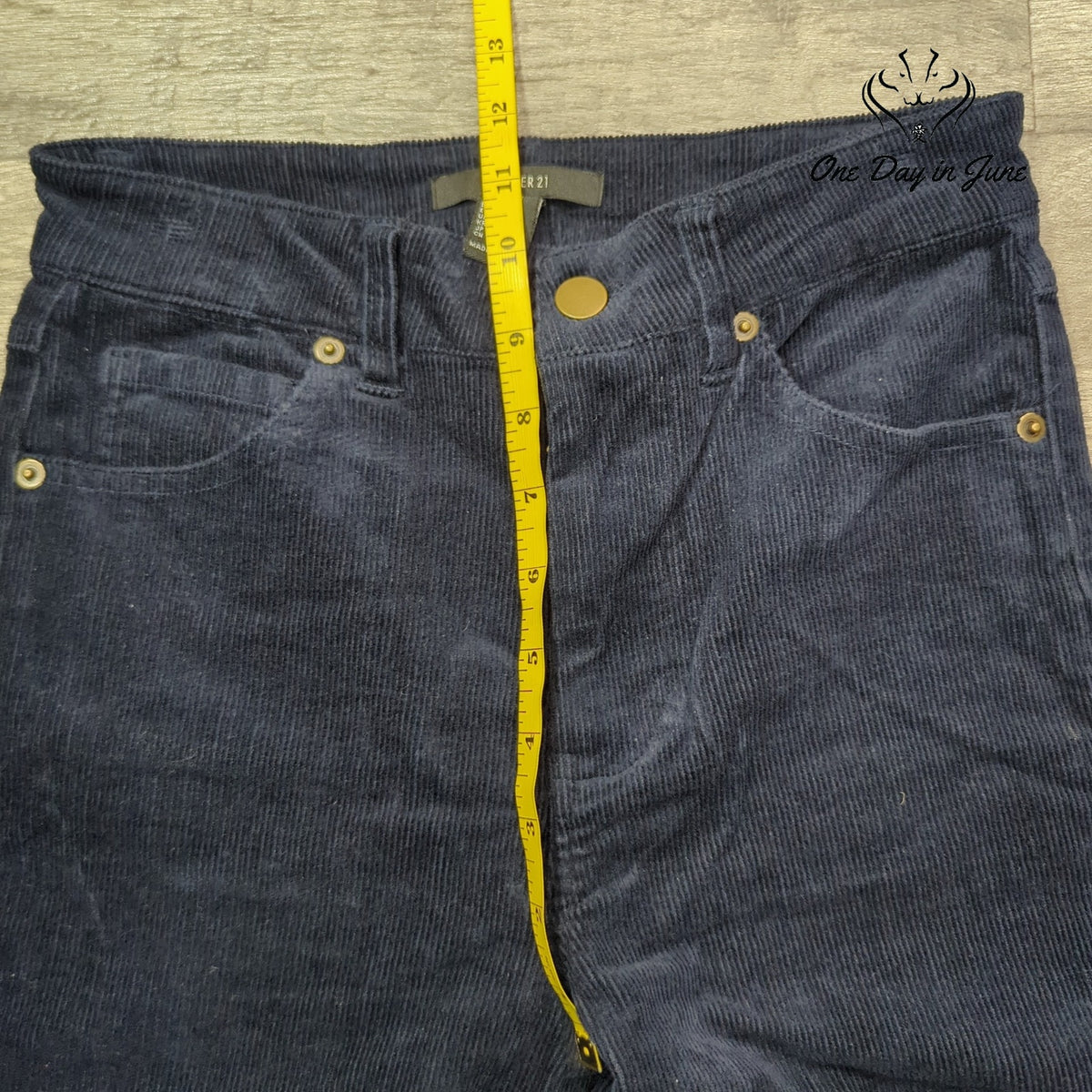 Forever 21 Slim Leg Corduroy Pants Navy Blue Five Pocket Size S