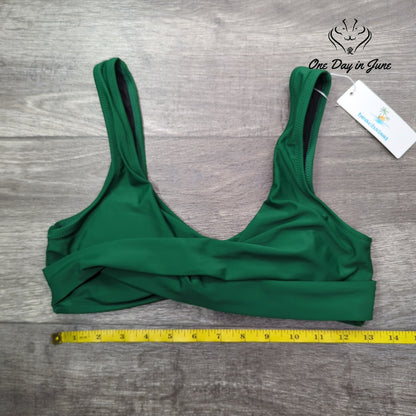 Beachsissi Cross Front Cropped Bikini Top Green NWT Size M