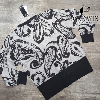 Premise Studio Snap Front Sweater Size M