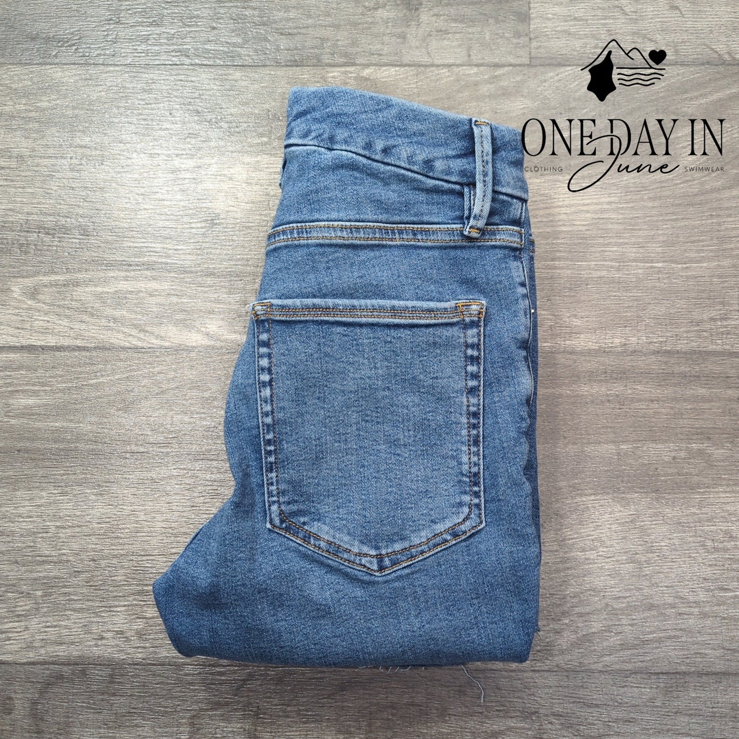Good American Good Legs Skinny Raw Hem Jeans Size 4