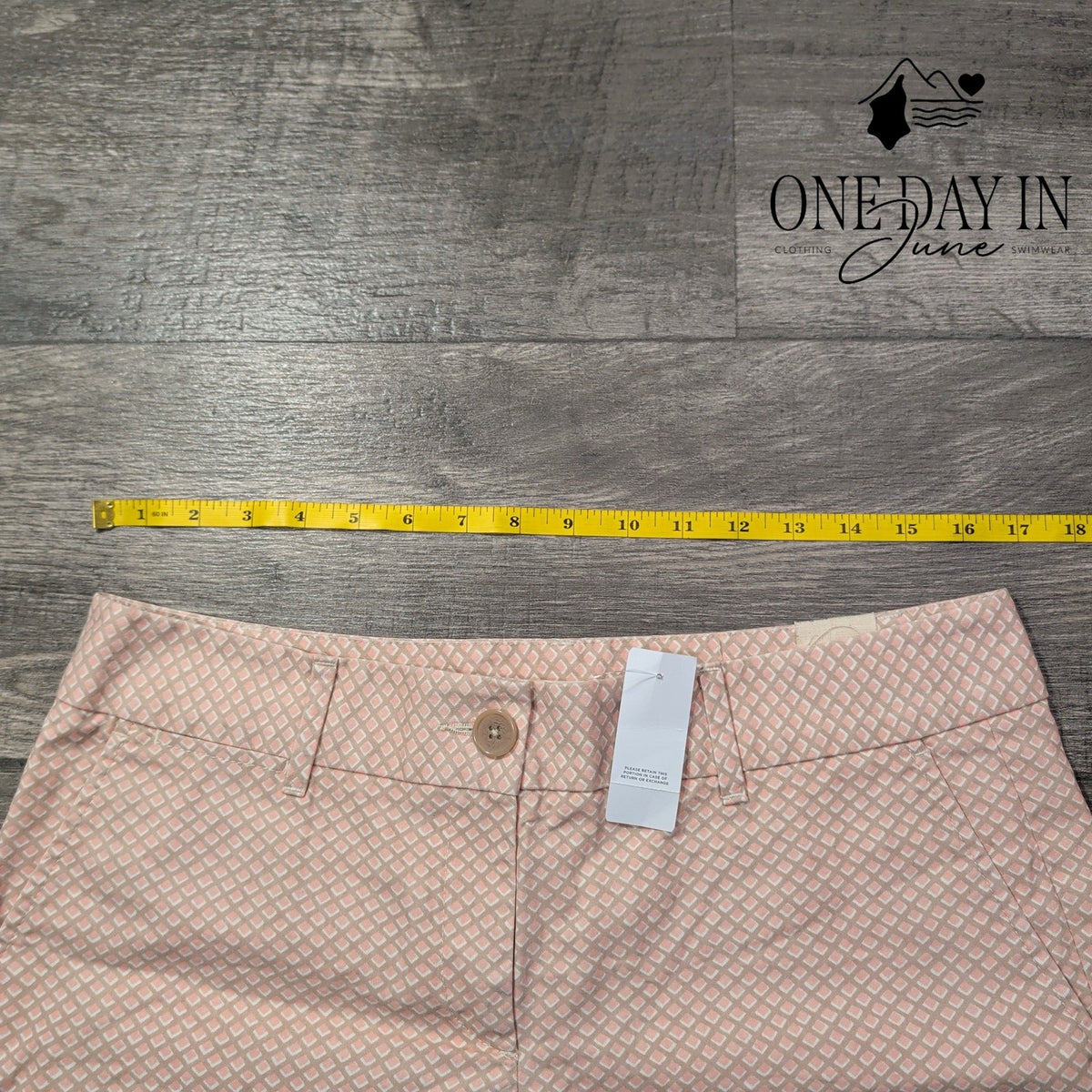 Loft Geometric Print Flat Front Shorts Pink White 6 Inch NWT Size 8