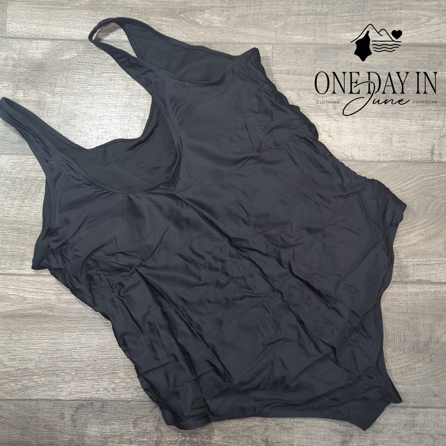 Daci Plus Size One Piece Swimsuit Size 26W