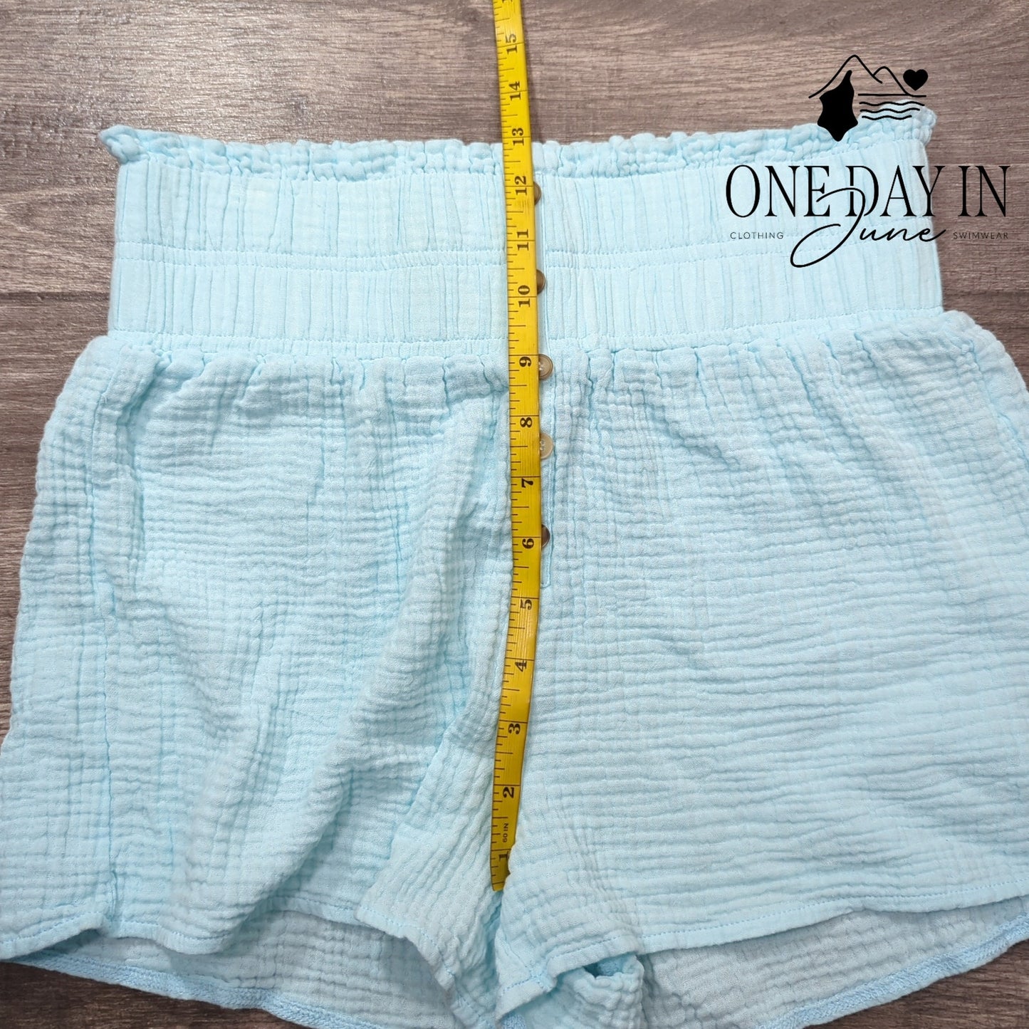 Simply Southern High Waist Textured Shorts Size S