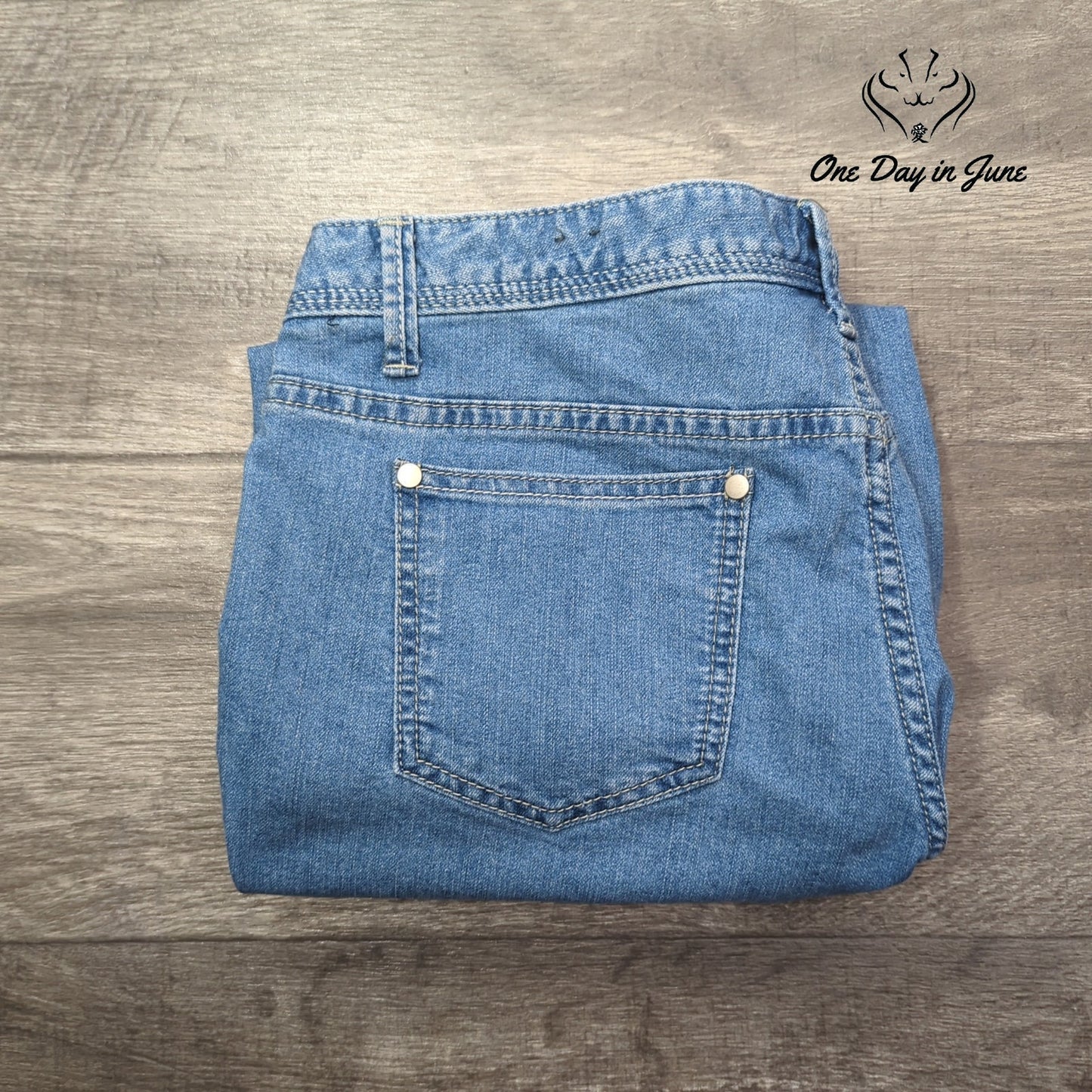 Christopher & Banks Petite Crop Jeans Size 12P