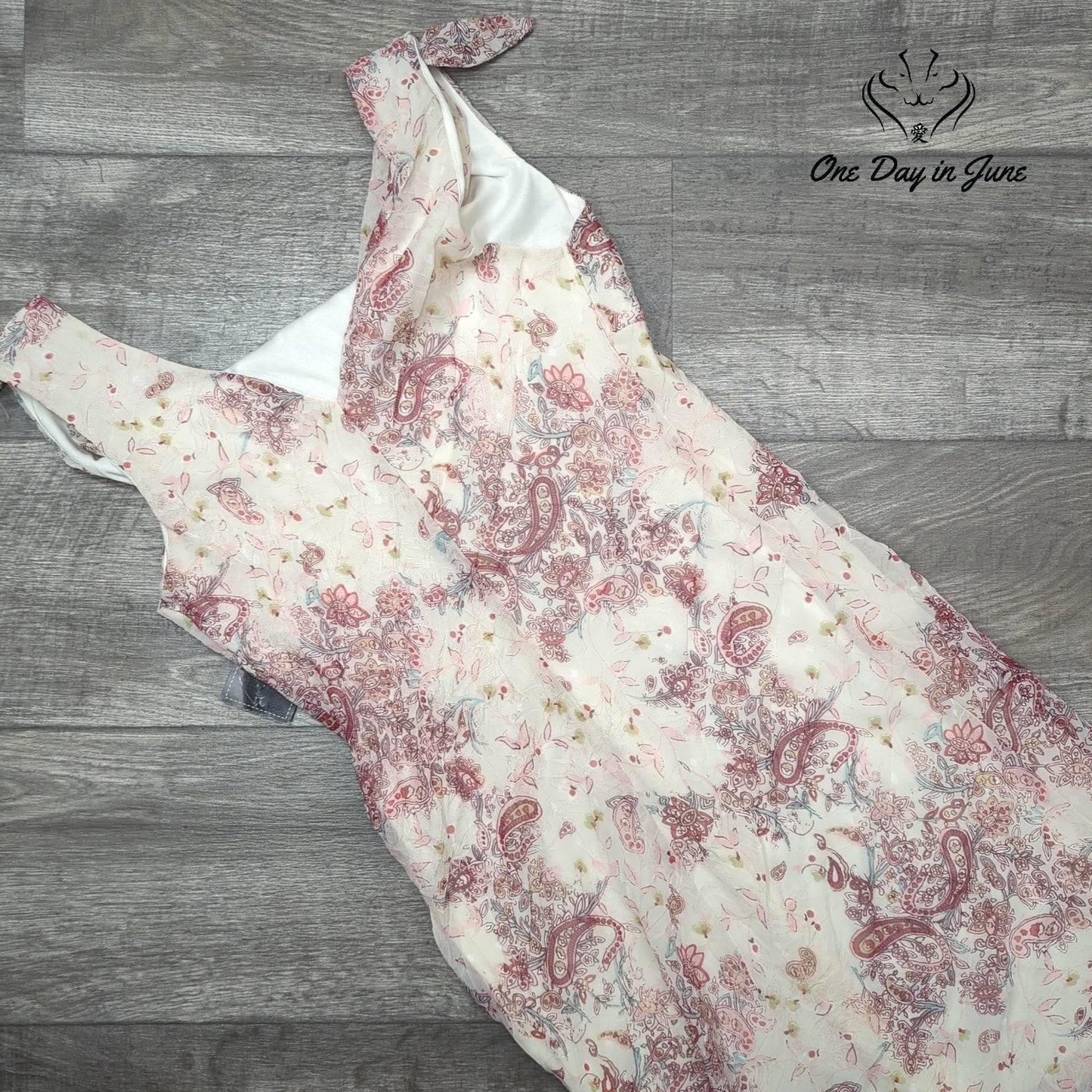 Up Front Sleeveless Floral Dress Size 13