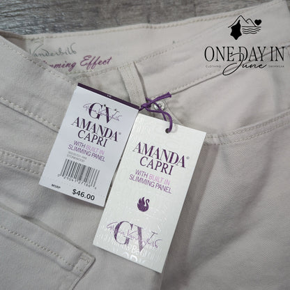 Gloria Vanderbilt Amanda Capri Jeans Size 16