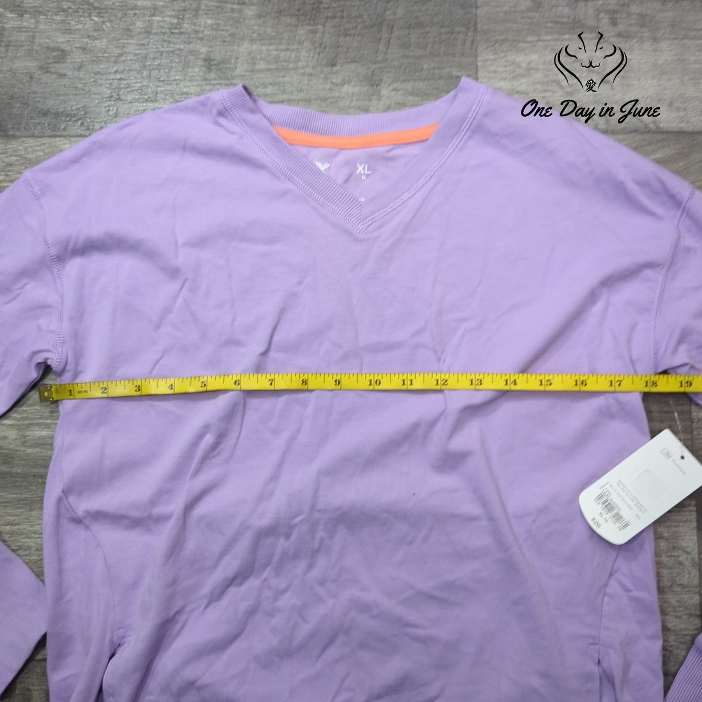 Xersion Long Sleeve V Neck Top Size XL