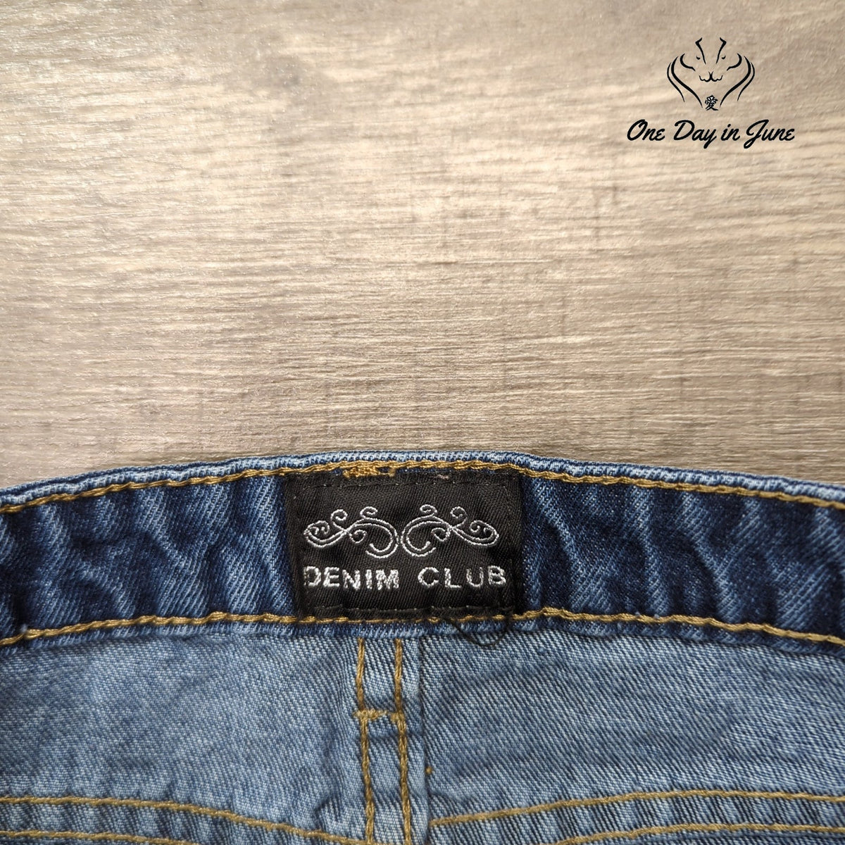 Denim Club Distressed Ripped Denim Mini Skirt Blue Frayed Hem NWT Size 6