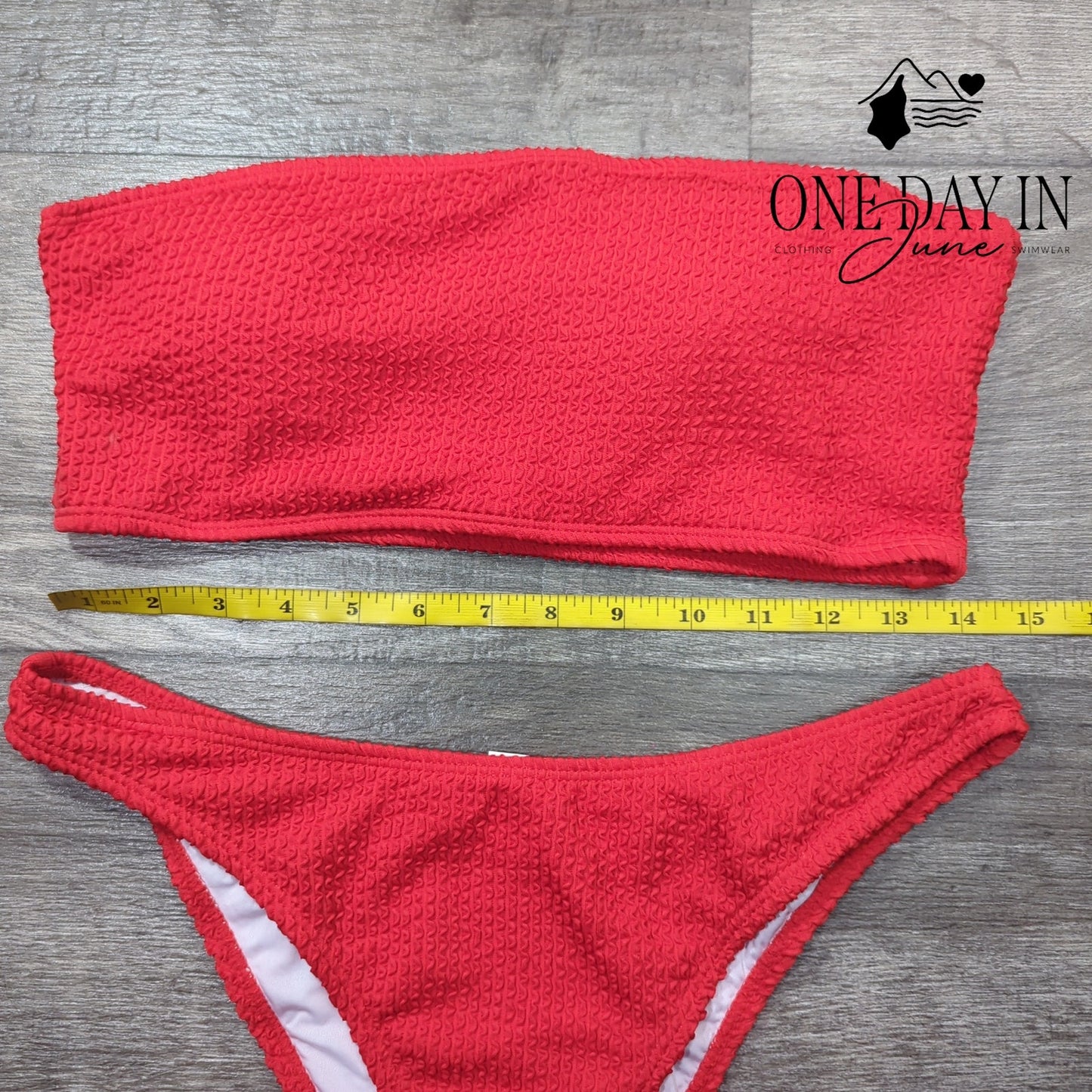 CharmLeaks Textured Bandeau Bikini Swimsuit Size L