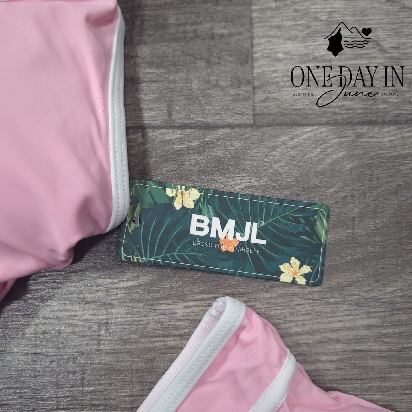 Blooming Jelly Crop High Waist Bikini Swimsuit Size M