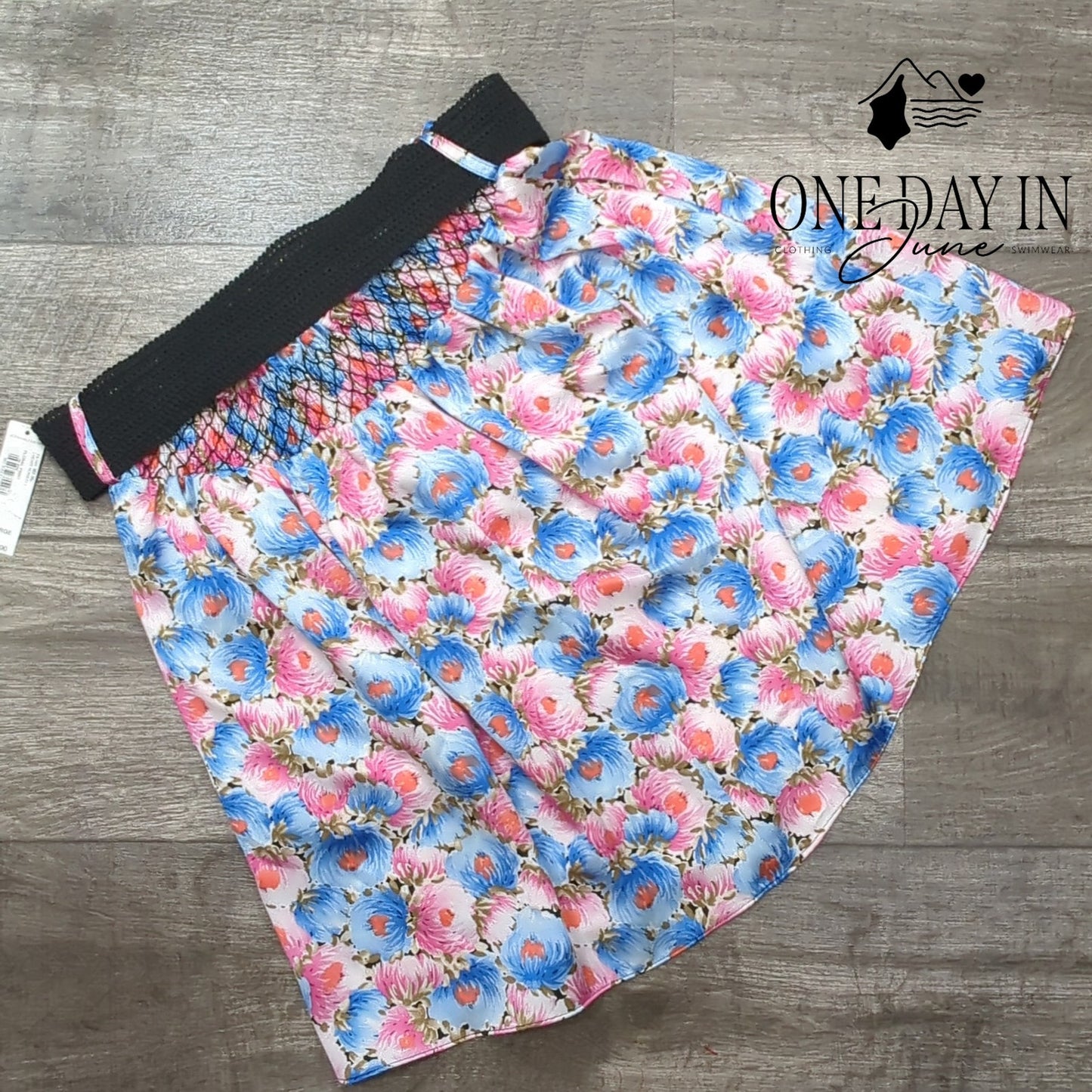 I Love Ronson Belted Pull On Floral Skirt Size L
