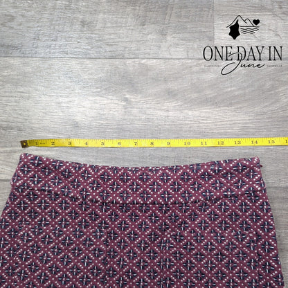 Loft Front Pocket Geometric Mini Skirt Burgundy Navy White Size 2