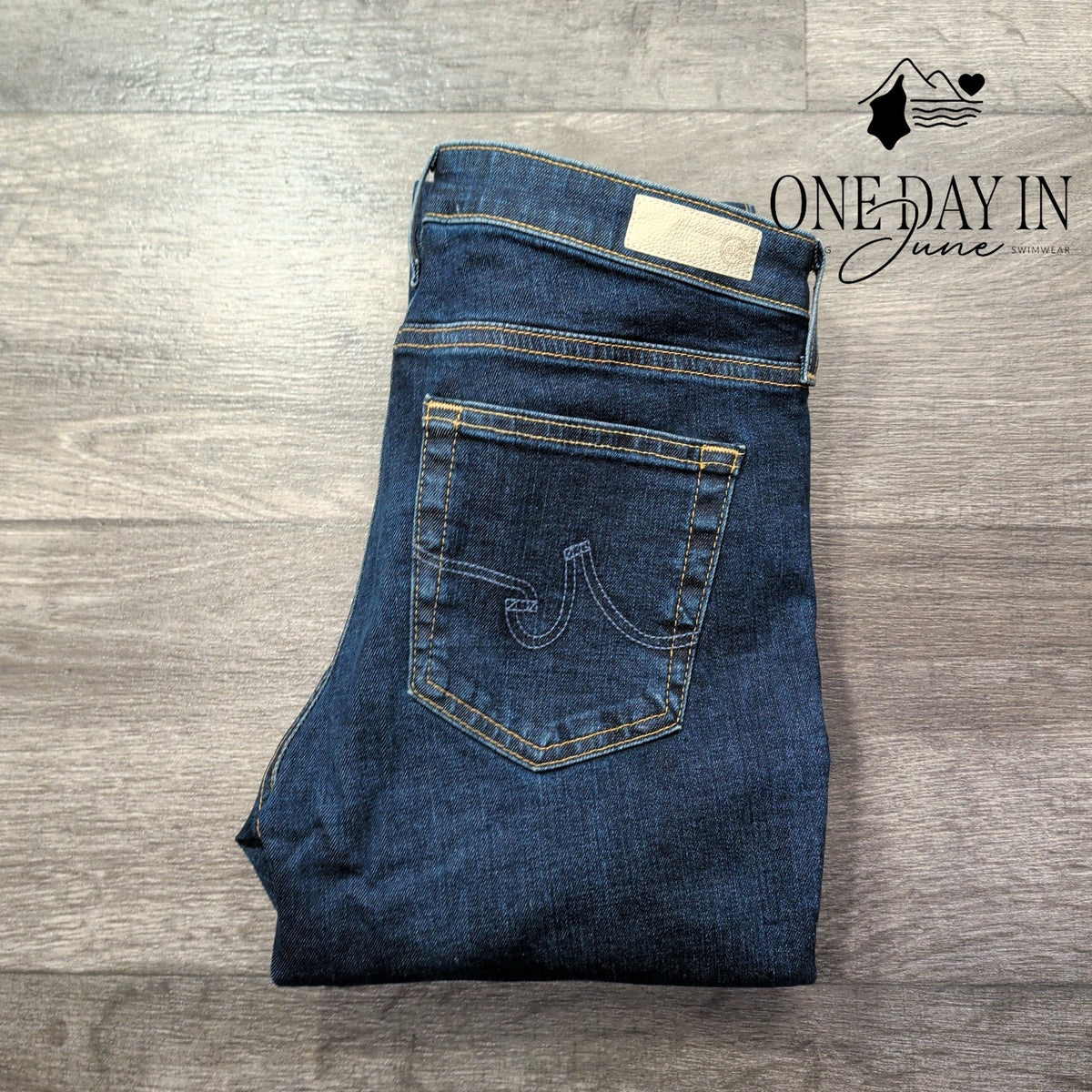 AG Adriano Goldschmied The Prima Cigarette Leg Jeans Blue NWT Size 4 (27)