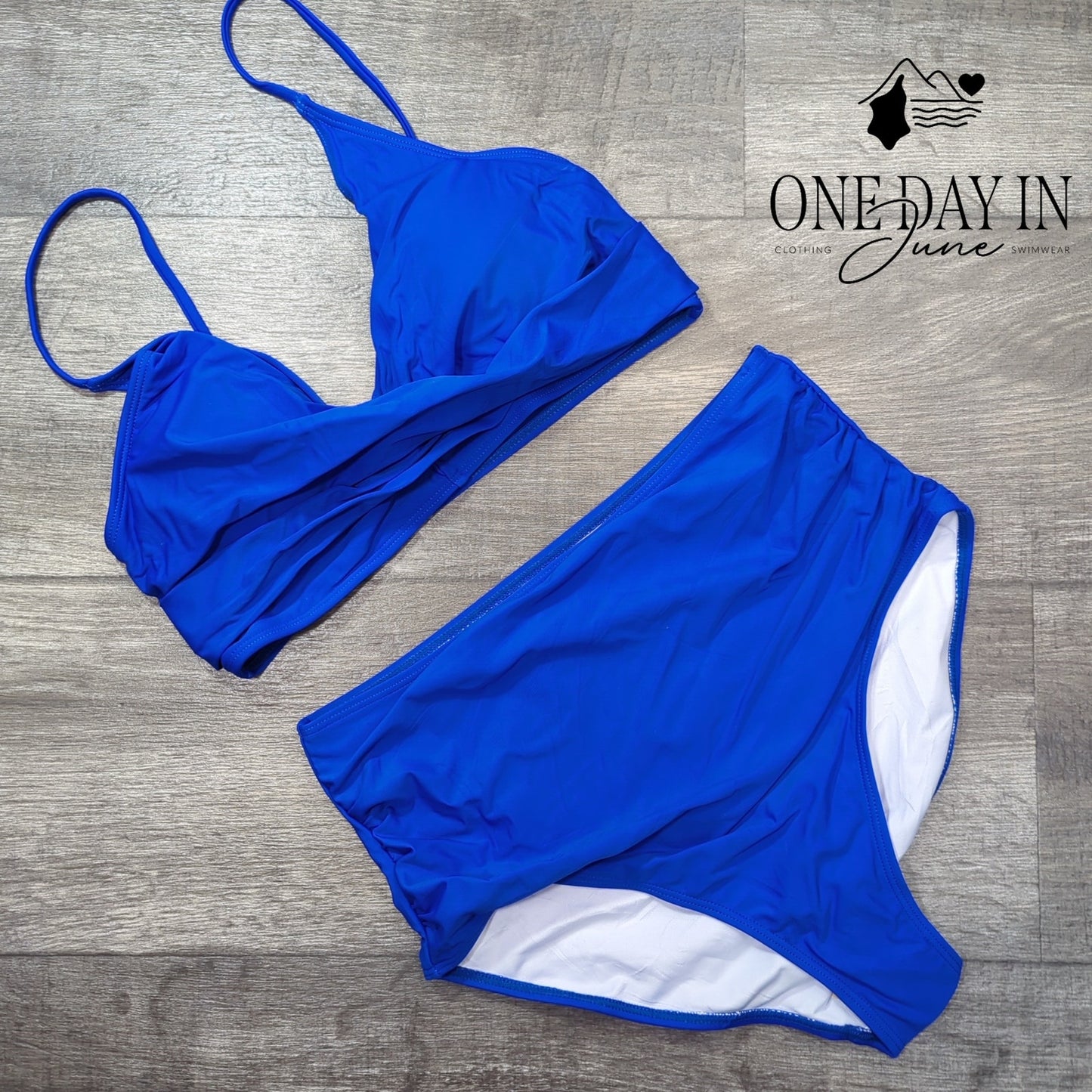 CharmLeaks Twist Front High Waist Bikini Swimsuit Size S