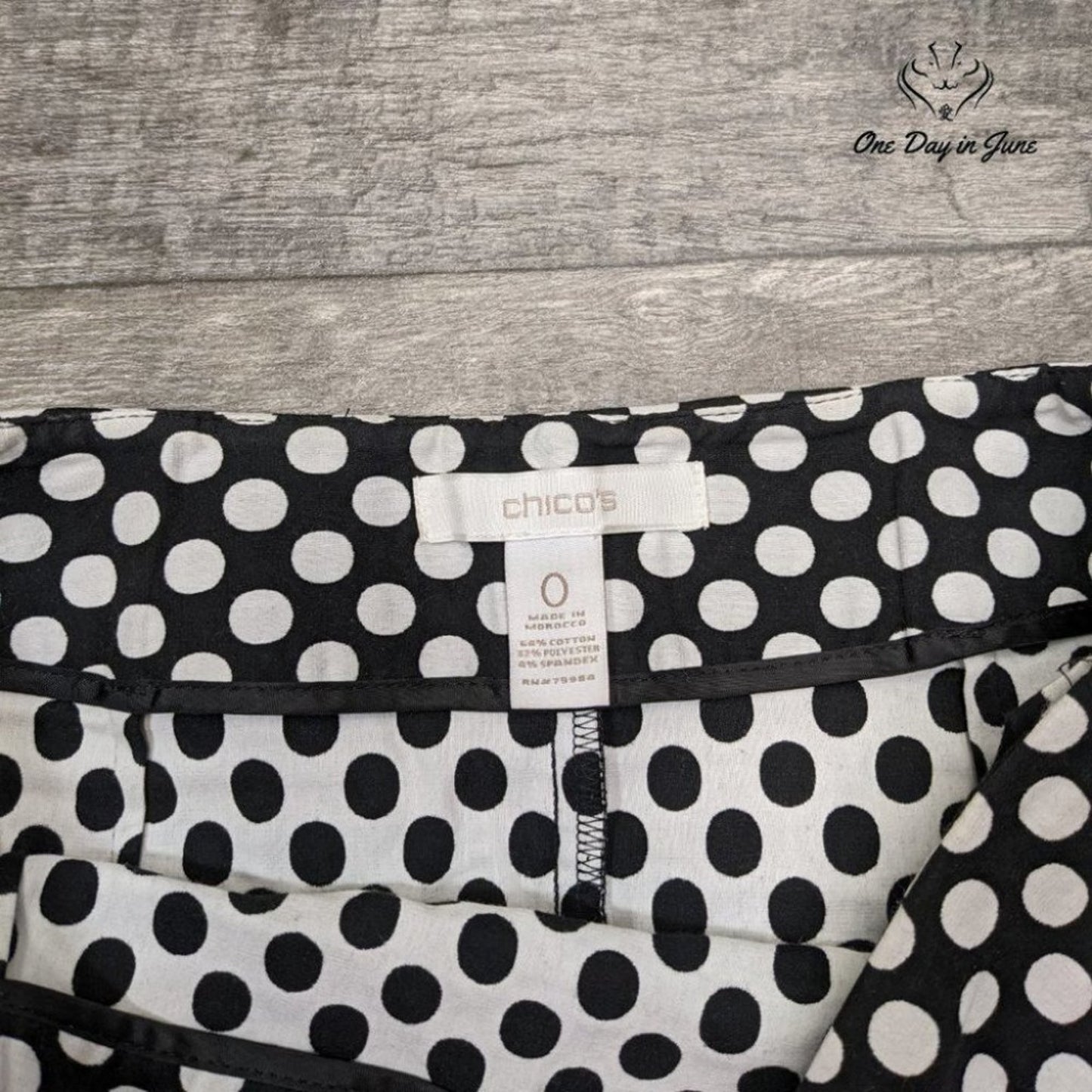 Chico's Women's Polka Dot Side Zip Mid Skirt Size S