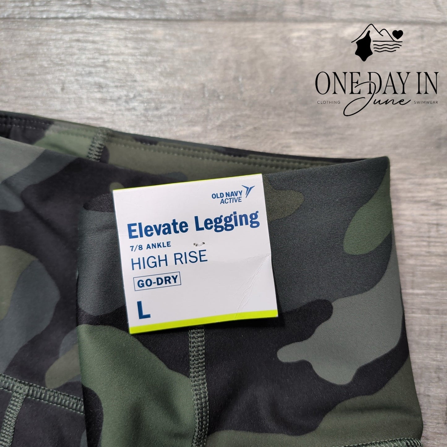 Old Navy Elevate PowerSoft Leggings Green Camo High Rise 7/8 Pockets NWT Size L