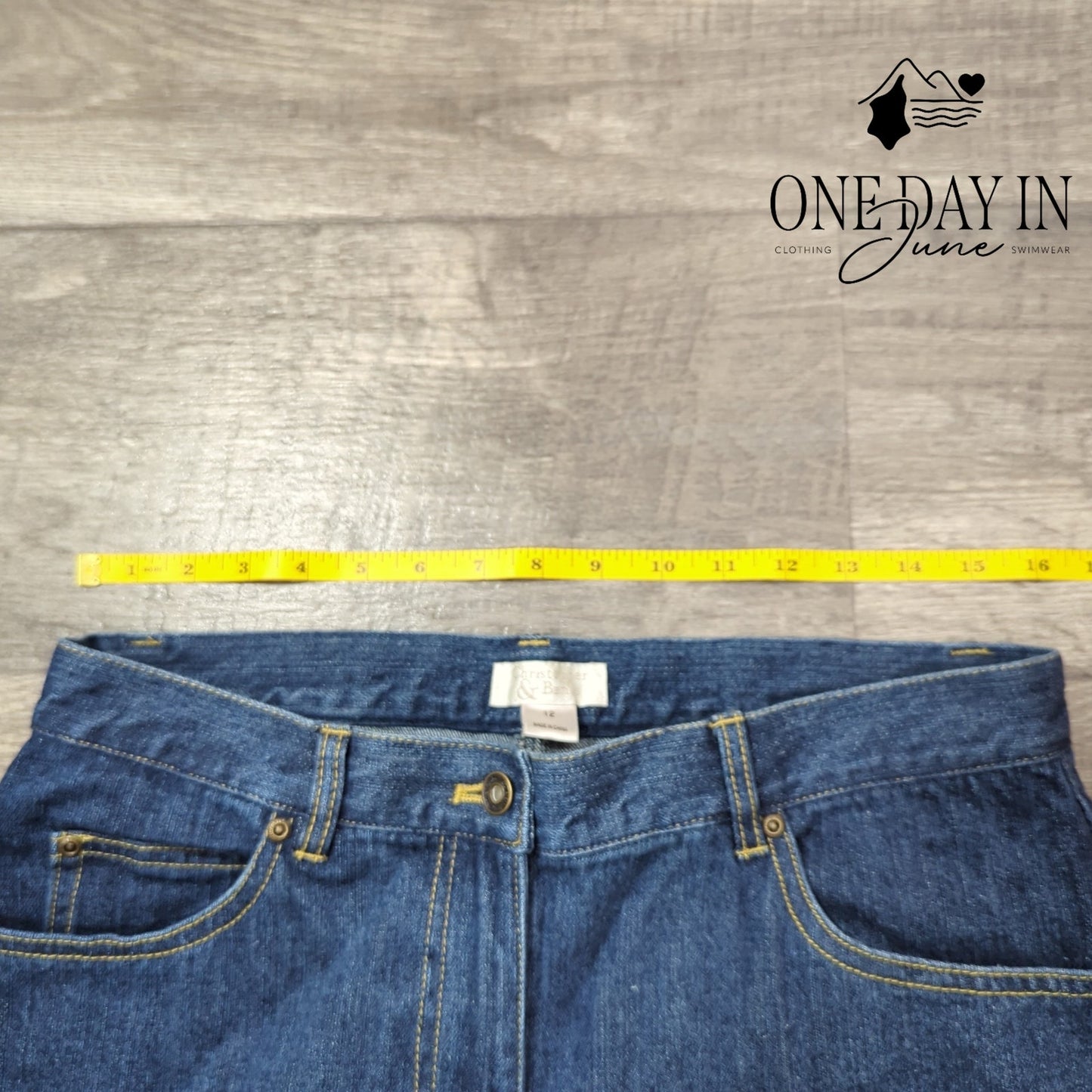 Christopher & Banks Embroidered Hemmed Straight Leg Jeans Size 12