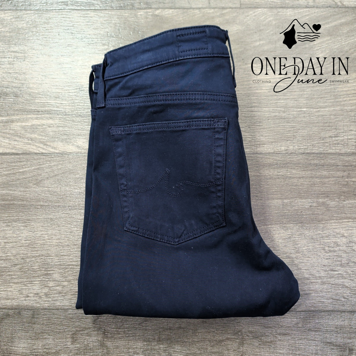 AG Adriano Goldschmied Farrah Skinny Ankle Sateen Pants Navy NWT Size 4 (27)