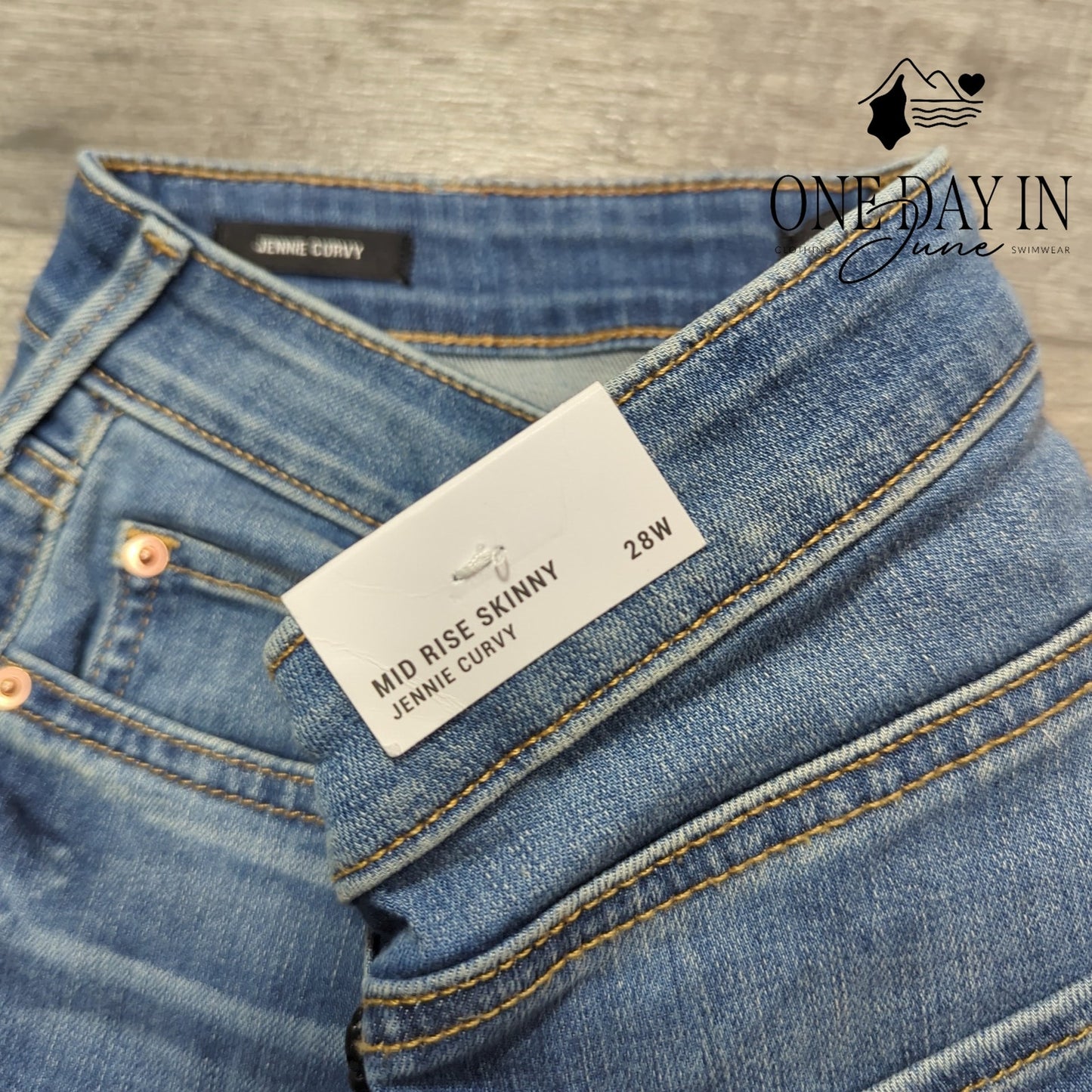 True Religion Jenny Curvy Mid Rise Skinny Jeans Size 28 (6)