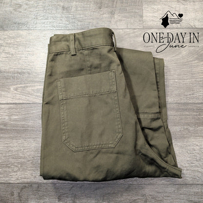 AG Adriano Goldschmied Cargo Crop Pants Olive Green Utility NWT $215 Size 4 (27)