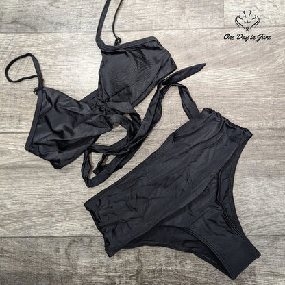 Mukeyo Cross Front Bikini Swimsuit Size S