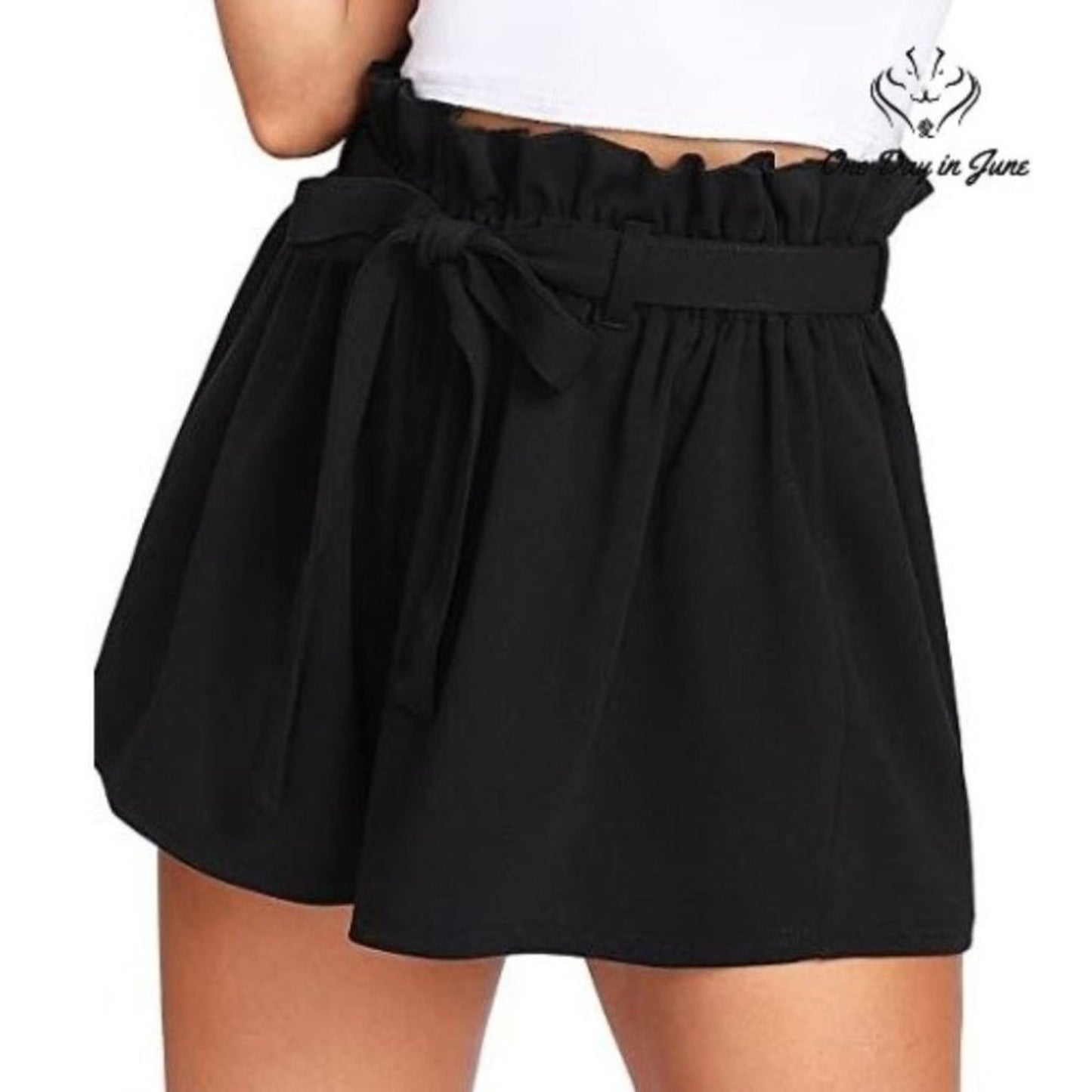 Romwe Bowknot Tie Waist Shorts Size L