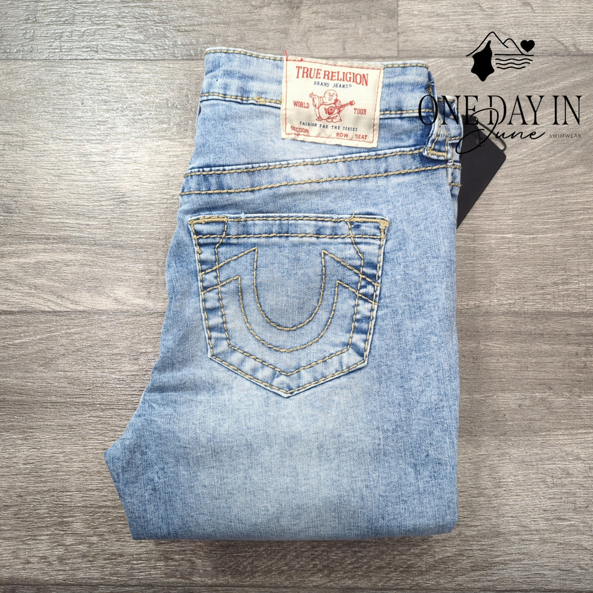 True Religion Jennie Curvy Super Skinny Distressed Jeans NWT $199 Size 28 (6)