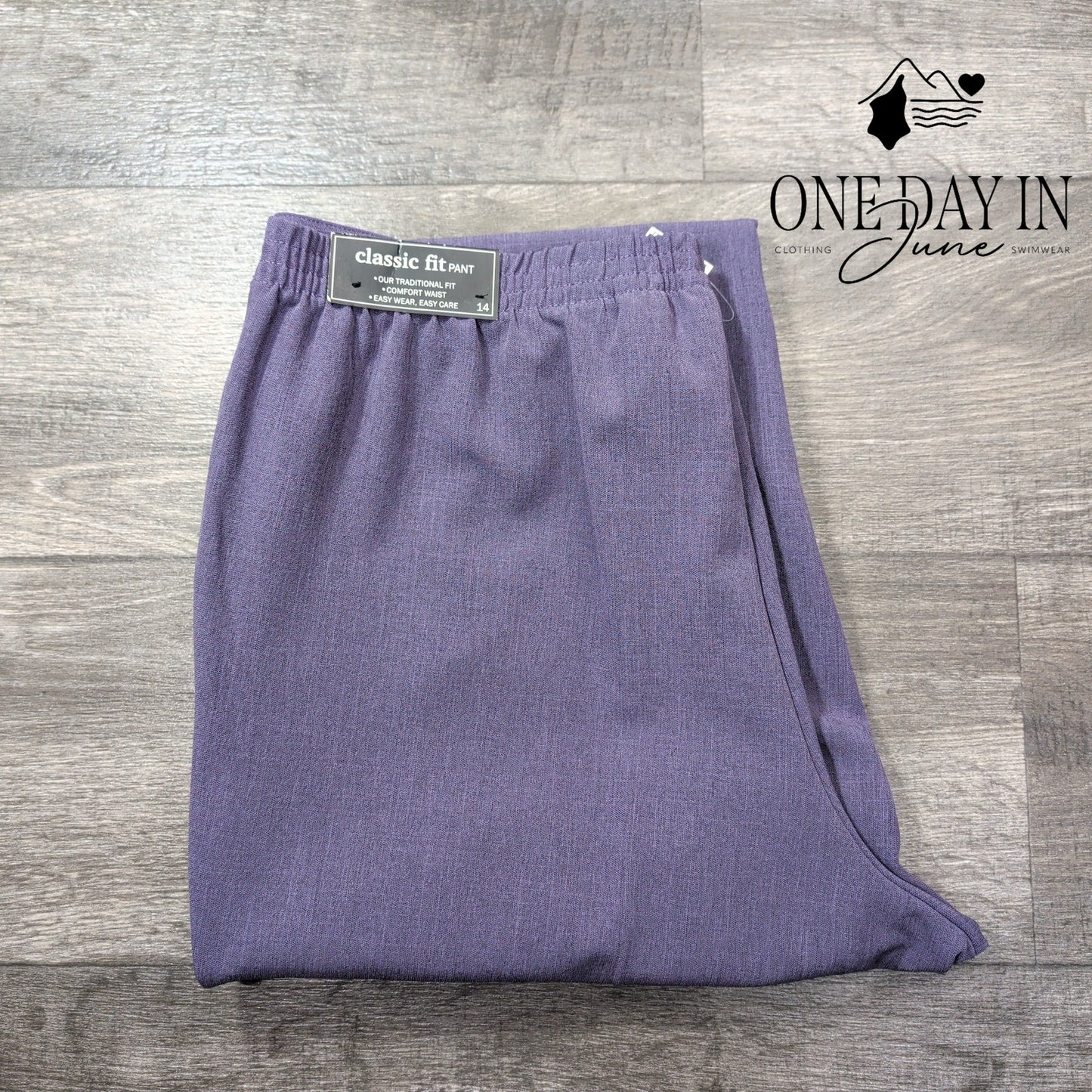Alfred Dunner Classic Fit Pull On Pants Plum Purple Straight Leg NWT Size 14