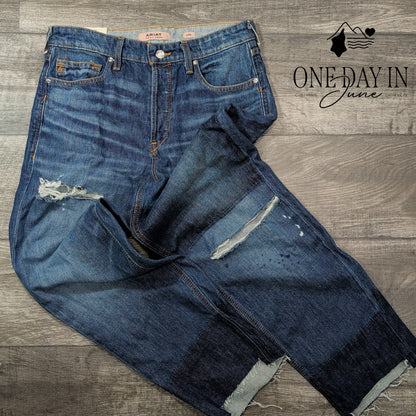 Ariat Ultra High Rise Tomboy Straight Distressed Jeans Size 8 (29)