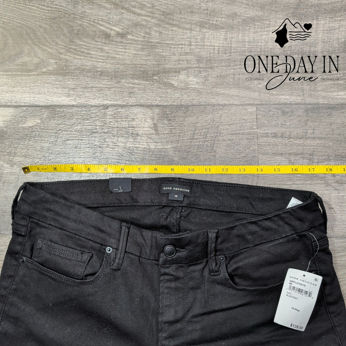 Good American Good Petite Flare Jeans Black NWT Size 15