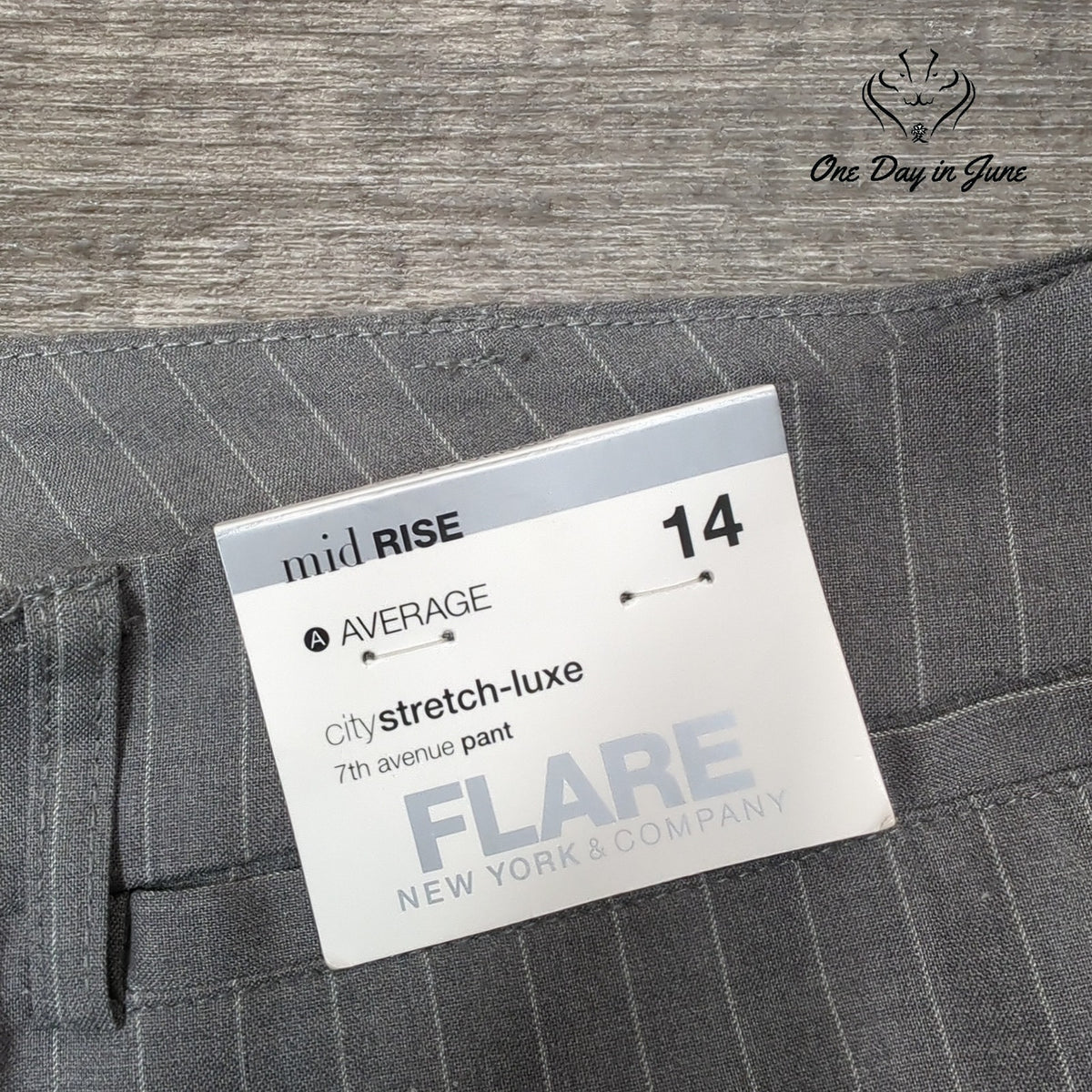 New York & Company City Stretch Luxe Flare Pants Gray Pinstripe NWT Size 14