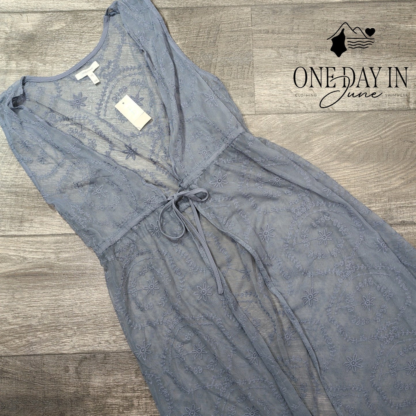 Maurices Tie Front Coverup Size S