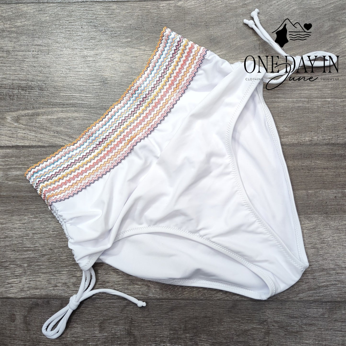 Blooming Jelly High Waist Cinched Side Bikini Bottom Size M