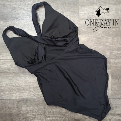 CharmLeaks V Front Tummy Control One Piece Swimsuit Size M
