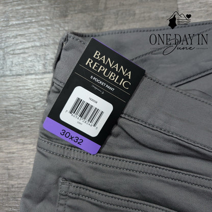 Banana Republic 5 Pocket Slim Straight Stretch Pants Gray NWT Size 30X32
