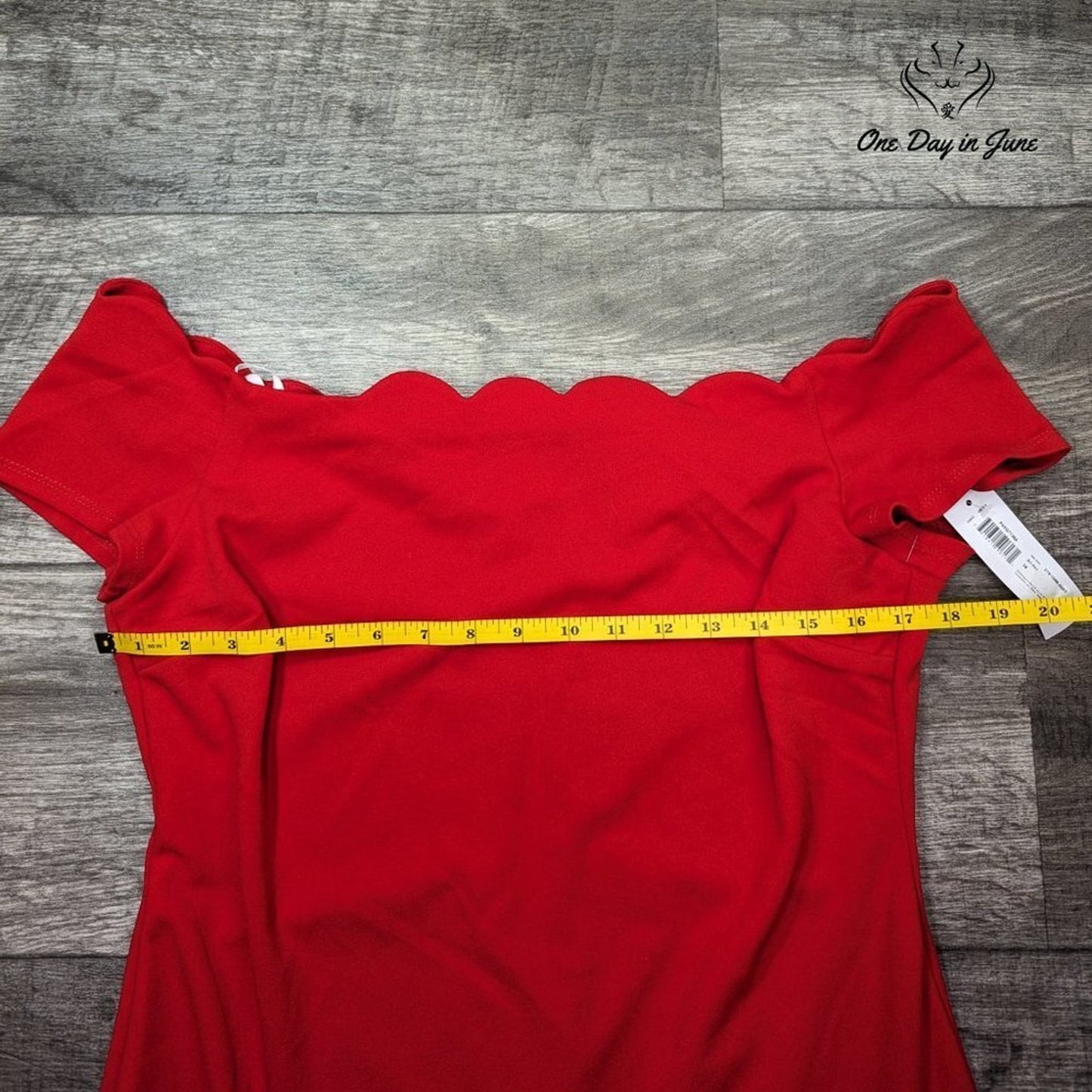 Premier Amour Off Shoulder Scallop Edge Mini Dress Size 14