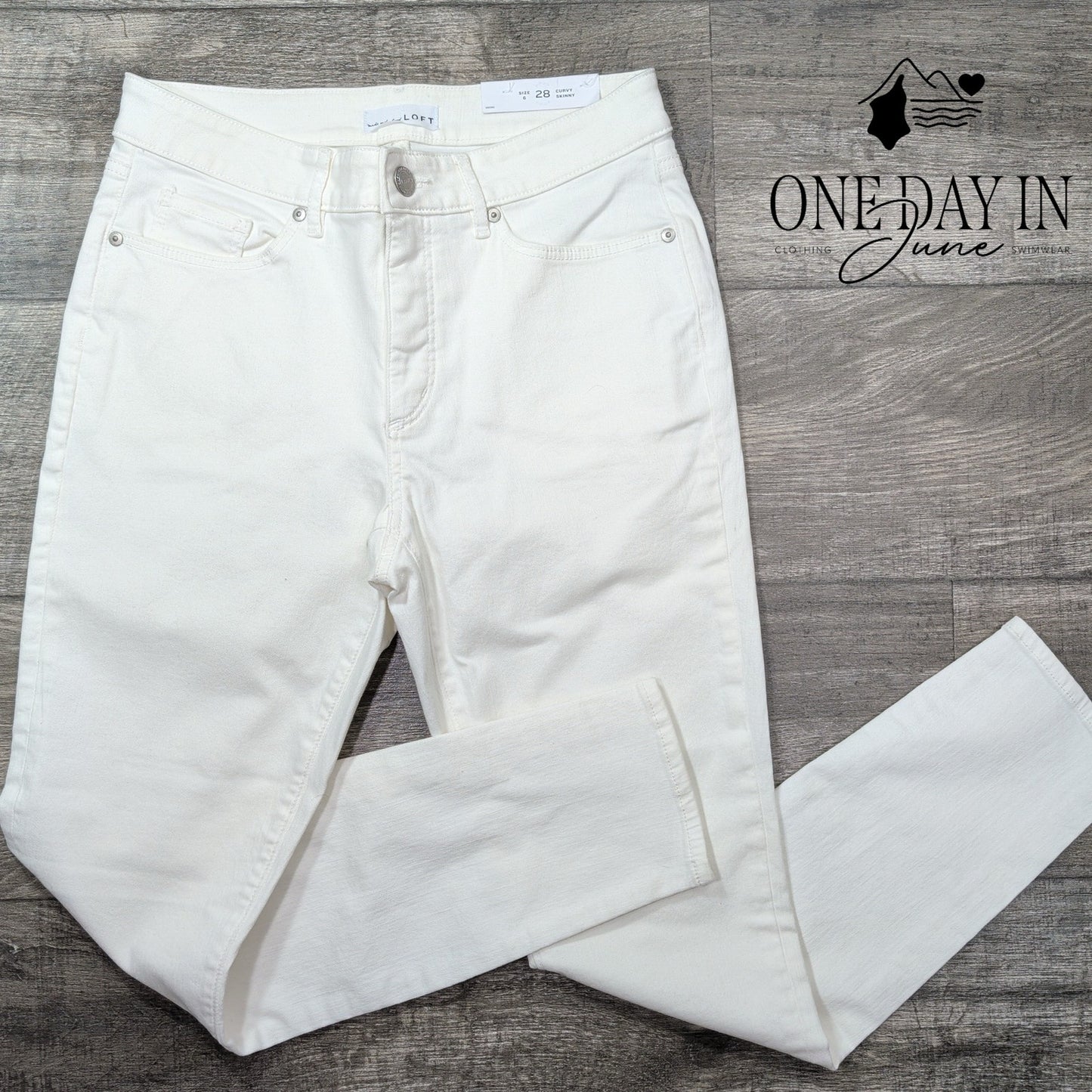Loft Curvy Skinny Jeans Size 6 (28)