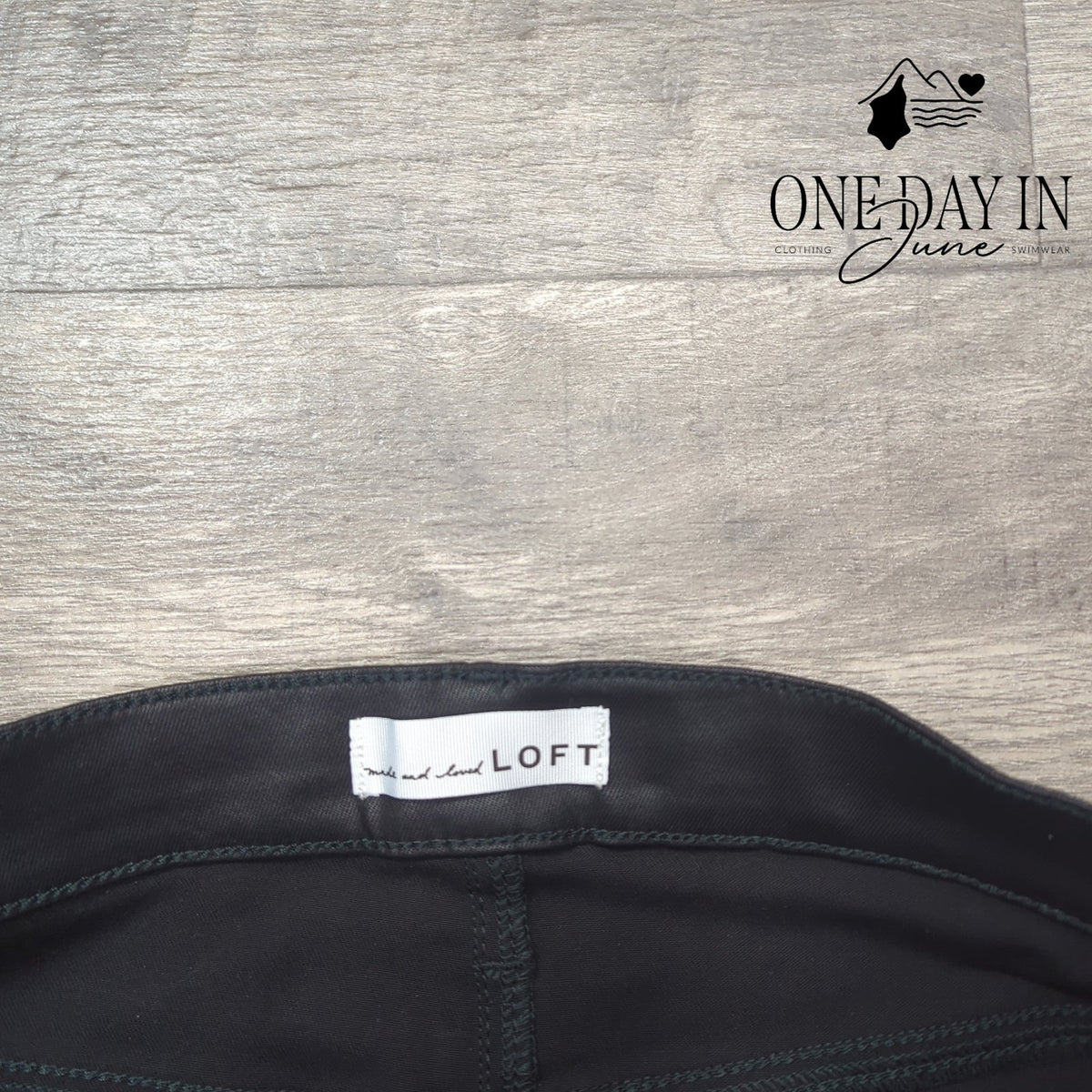 Loft The Skinny Coated Denim Jeans Black Faux Leather Look Size 6