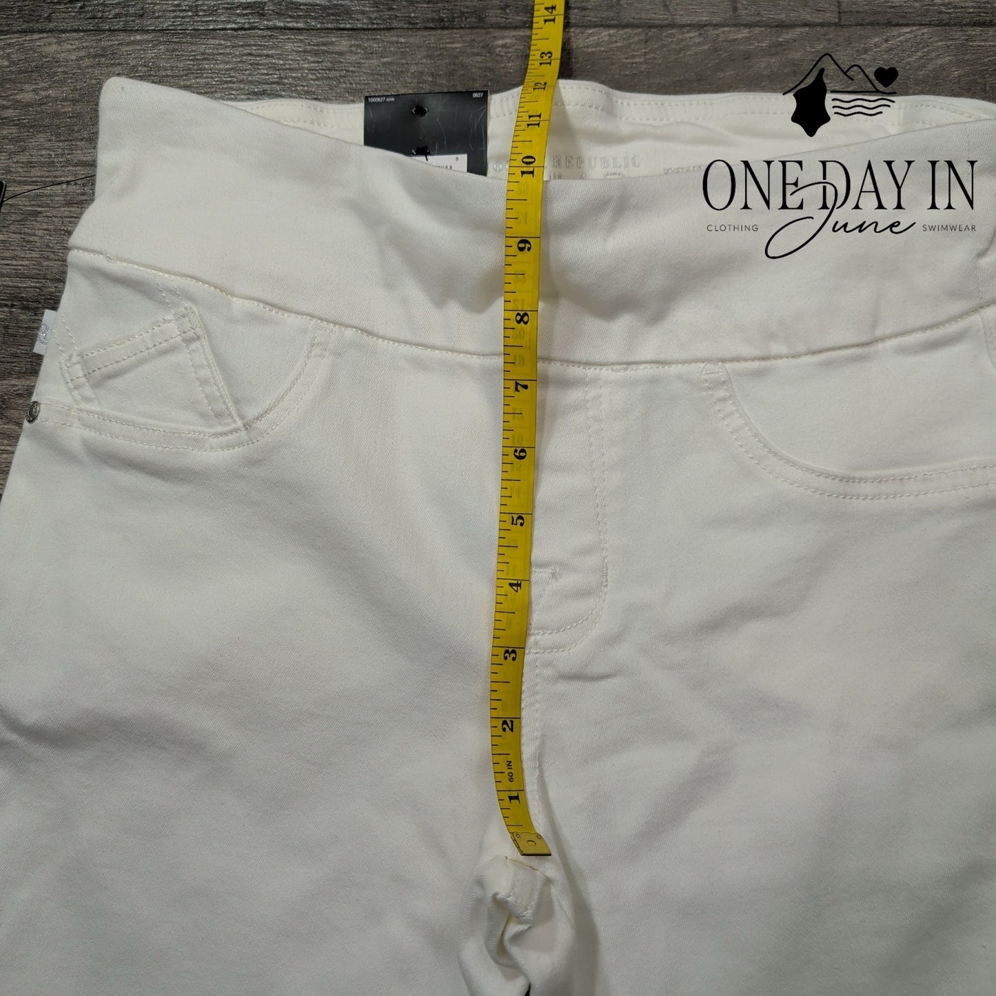 Rock & Republic Fever Capri Jeans Size 8