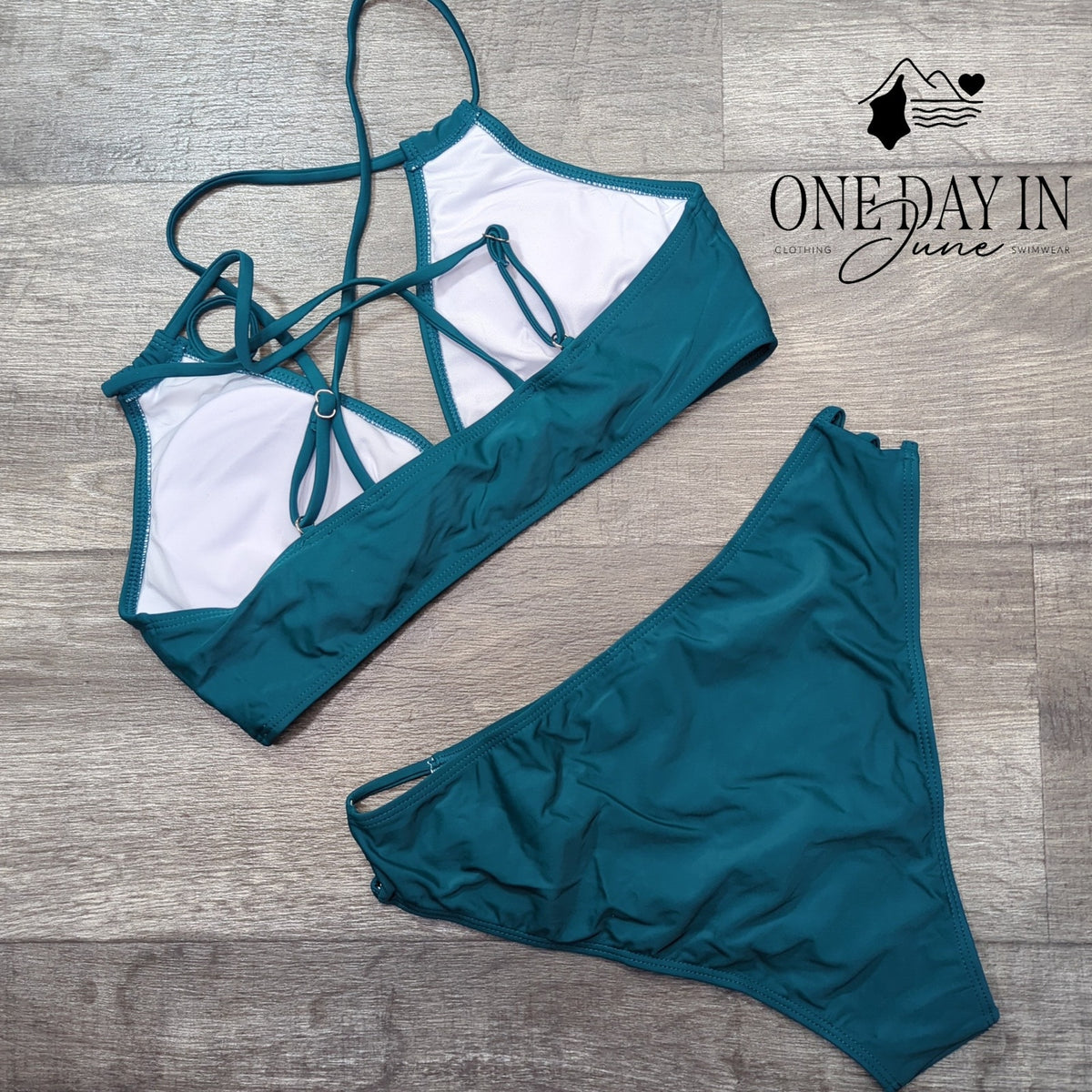 Adisputent Strappy Cross Back Bikini Swimsuit Teal Blue 2 Piece Size M