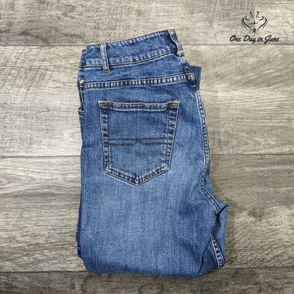 Womyn Straight Leg Jeans Size 2