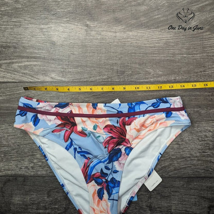 Cupshe Floral Bikini Bottom Size M