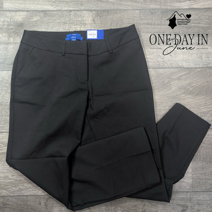 Apt. 9 Torie Curvy Straight Dress Pants Short Black Mid Rise NWT Size 4P Short